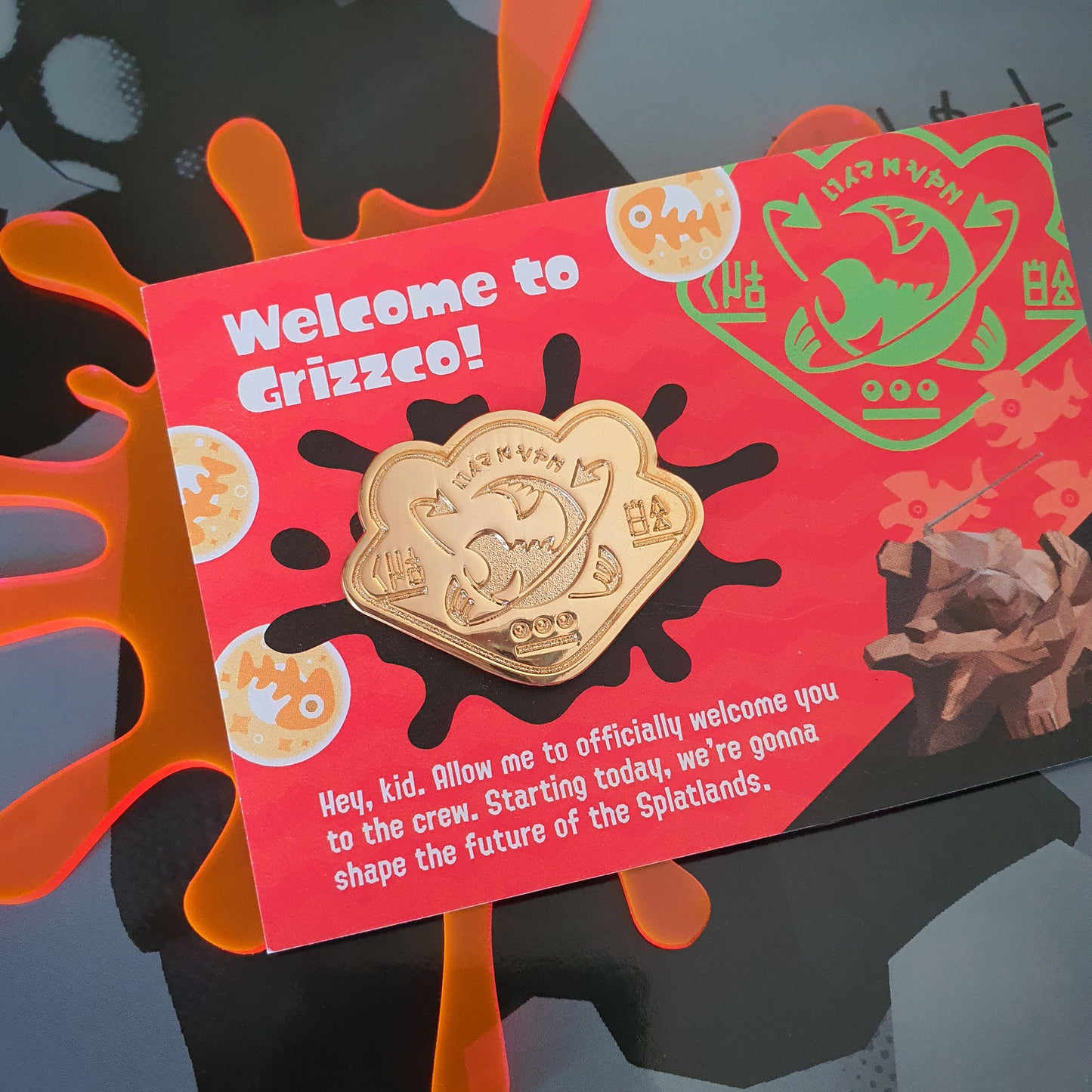 Grizzco Card Holder & Enamel Pin