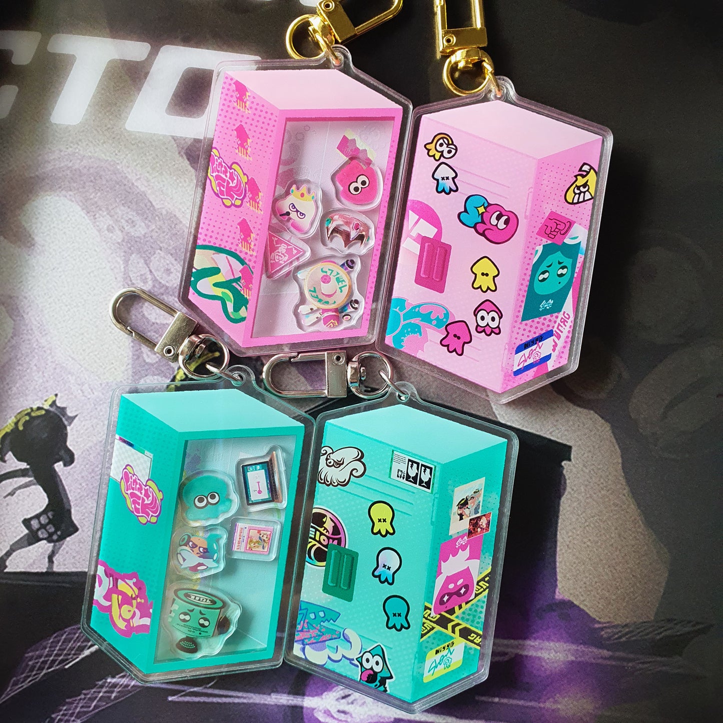 Pearl & Marina Locker Acrylic Shaker Charm