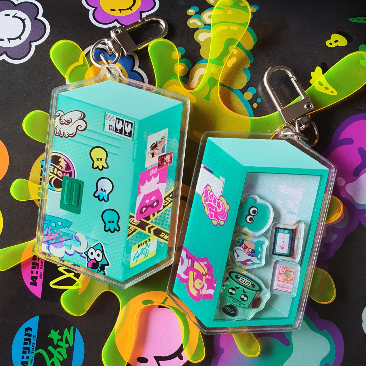 Pearl & Marina Locker Acrylic Shaker Charm