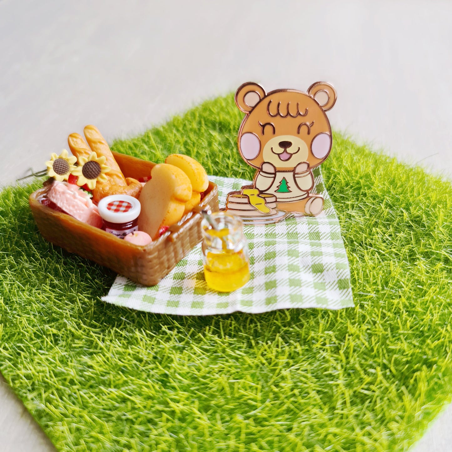 Animal Crossing Picnic Buddies Enamel Pins