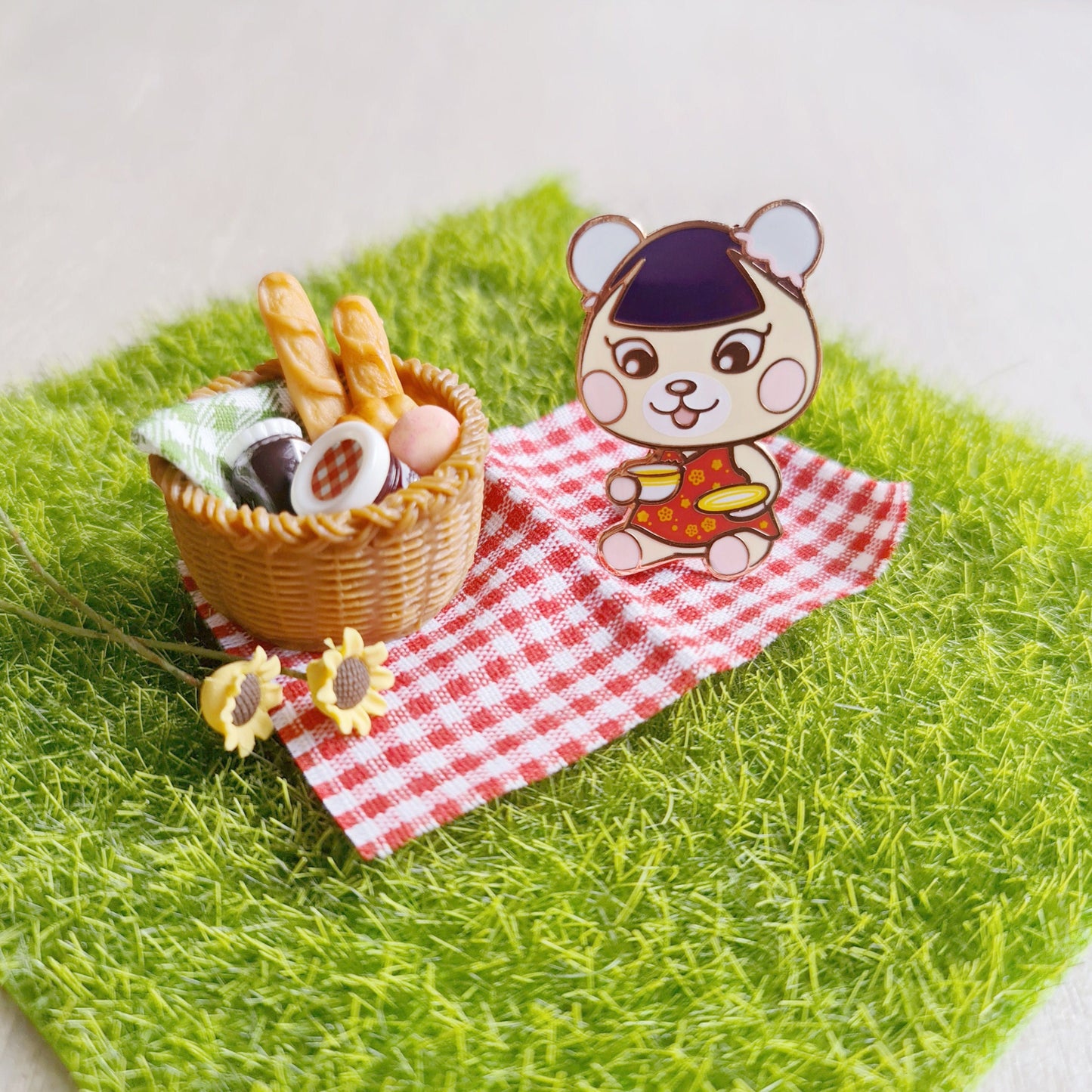 Animal Crossing Picnic Buddies Enamel Pins